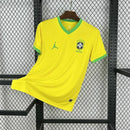 Camisa Seleção Brasil 2025/26 Jordan Torcedor Masculino - Amarela - Lançamento