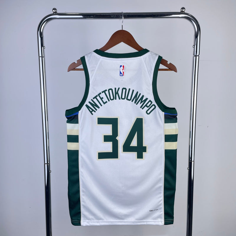 Regata Milwaukee Bucks Association Edition 17/24