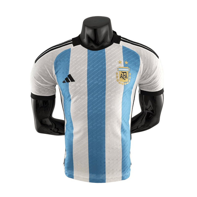 Camisa Argentina Copa do Mundo I 22/23 - Adidas Versão Jogador Masculina - FutStore Oficial!