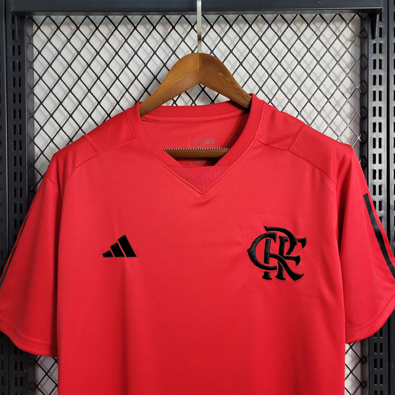 Camisa Flamengo Treino 23/24 - Umbro Torcedor Masculina - FutStore Oficial!