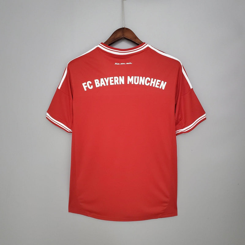 Camisa Retrô Bayern de Munique 2013/14 Home Champions League Edition - FutStore Oficial!