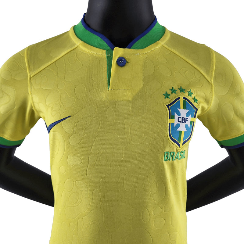 Kit infantil Brasil Copa do Mundo 2022 - Nike - FutStore Oficial!