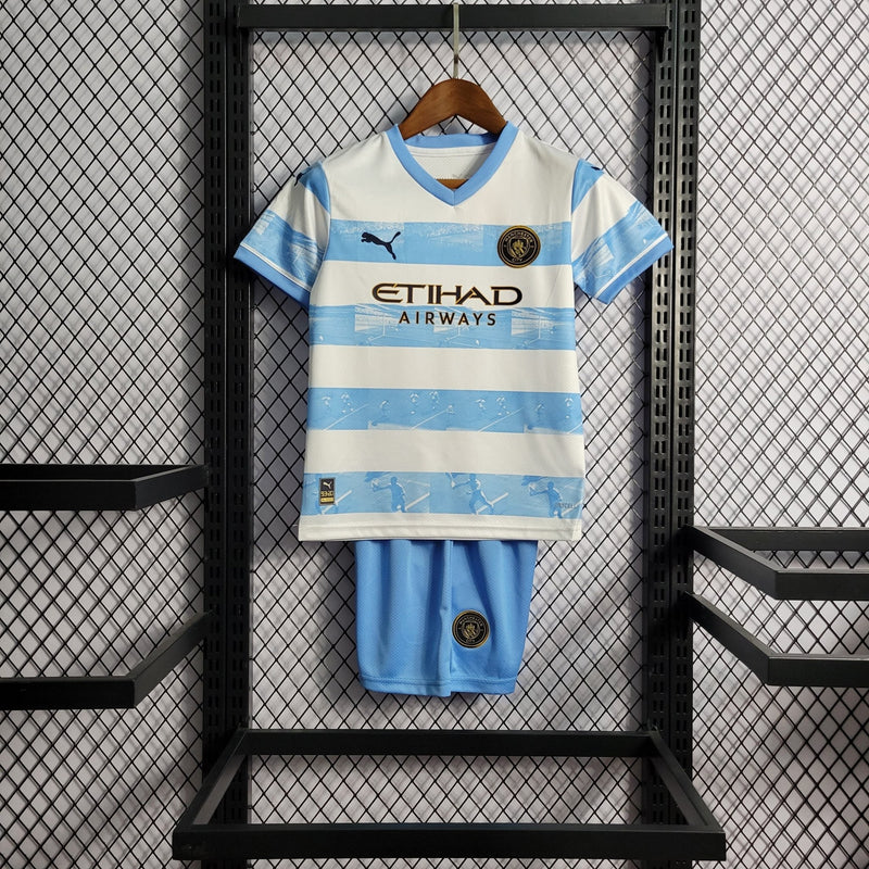 Kit Infantil Manchester City Edição Limitada 22/23 - FutStore Oficial!