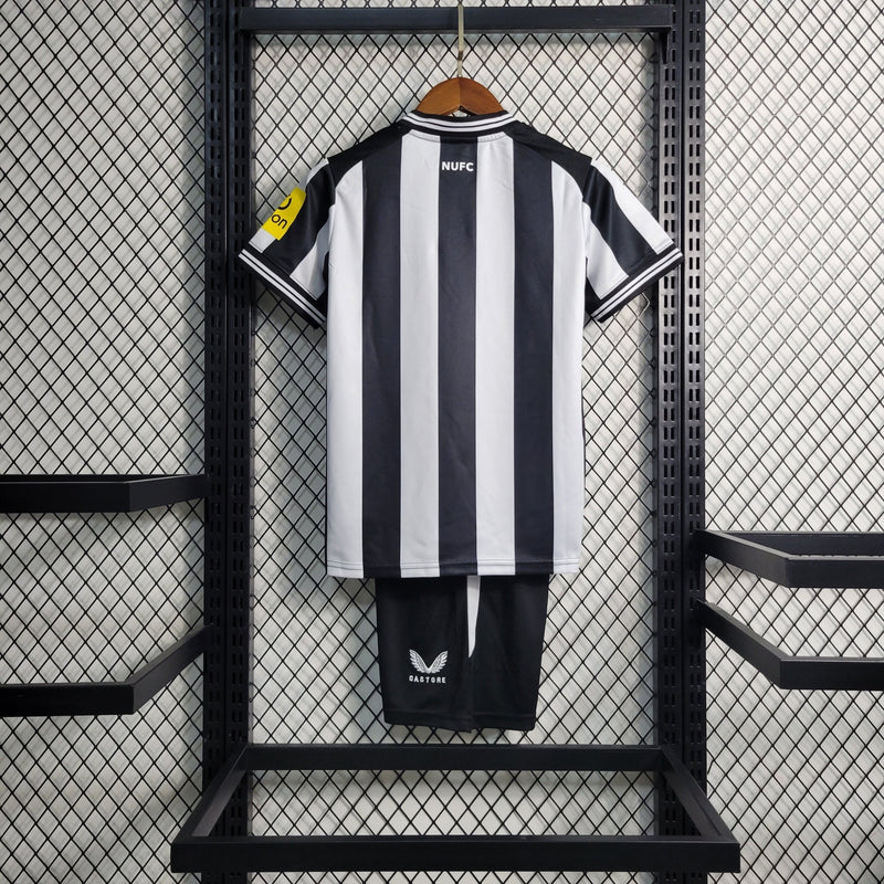 Kit Infantil NewCastle Home 23/24 - FutStore Oficial!